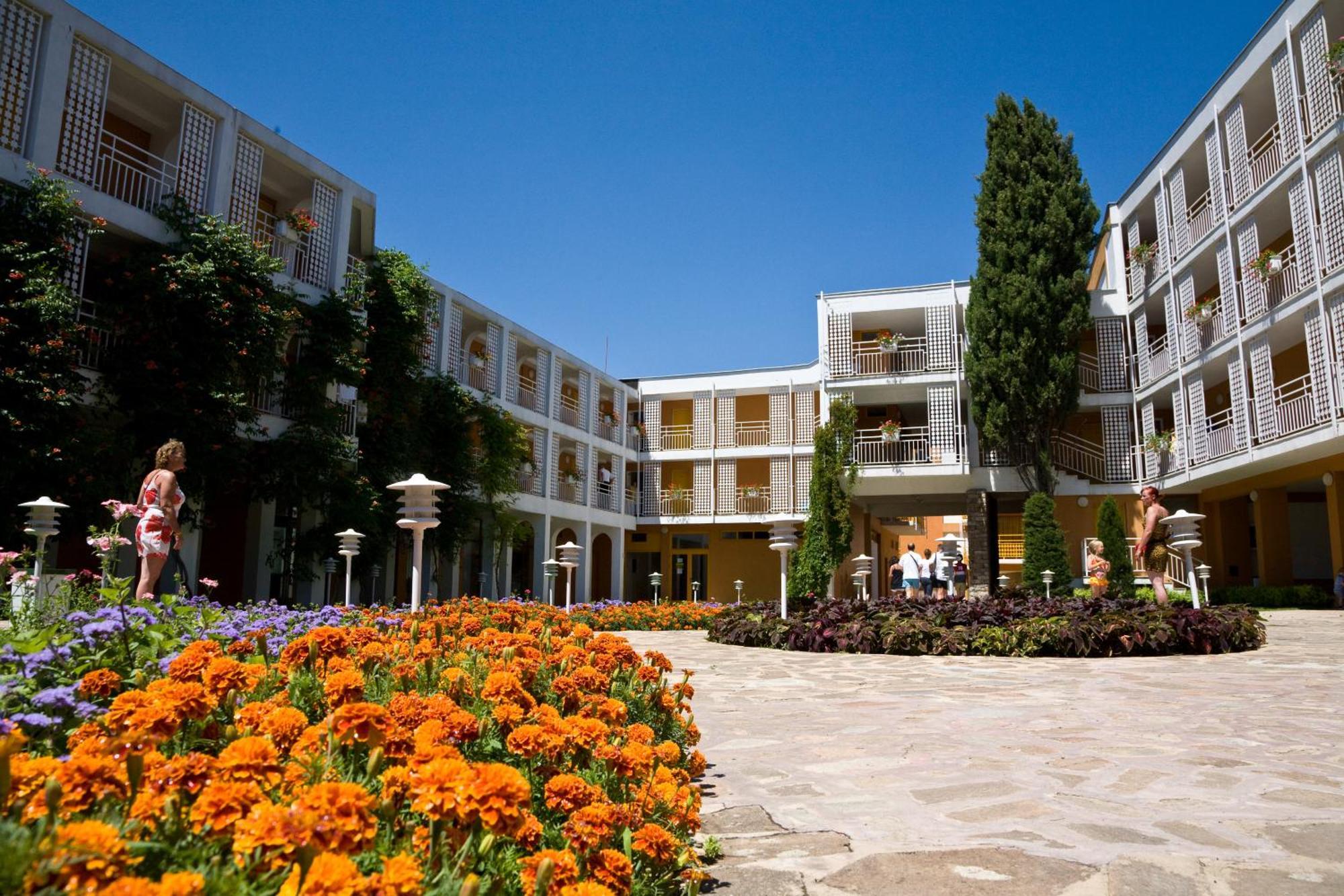 Nessebar Beach Hotel Slântsjev Brjag Eksteriør bilde